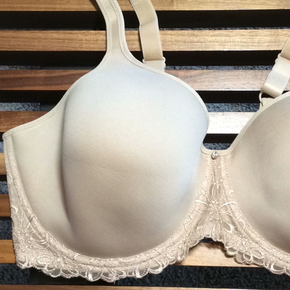 Bali Lace Trimmed Bra 40DD